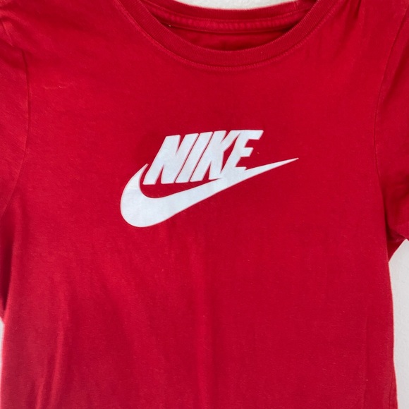 Red & White Nike Shirt - Picture 2 of 5